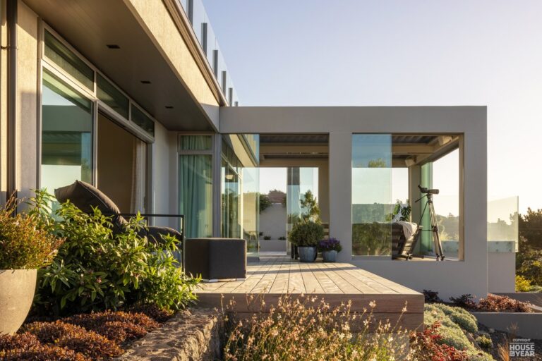 Why Supporting Local Matters: Choosing a 100% NZ Owned and Operated Building System